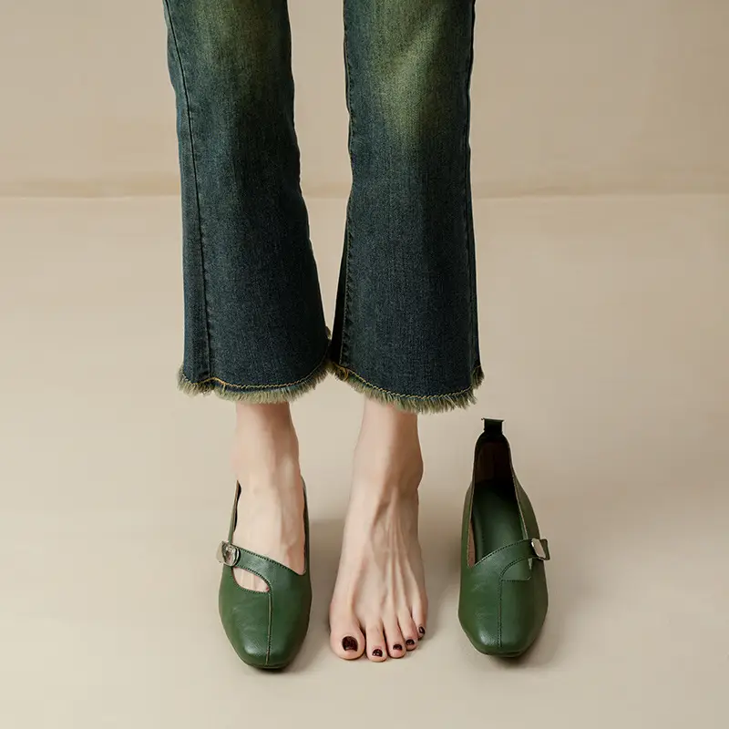 2025 Spring New Retro Fashion Shallow Mouth Elegant Fashionable Square Heeled Fashion Single-layer Shoes Square Toe Mary Jane Shoes for Women - Image 4