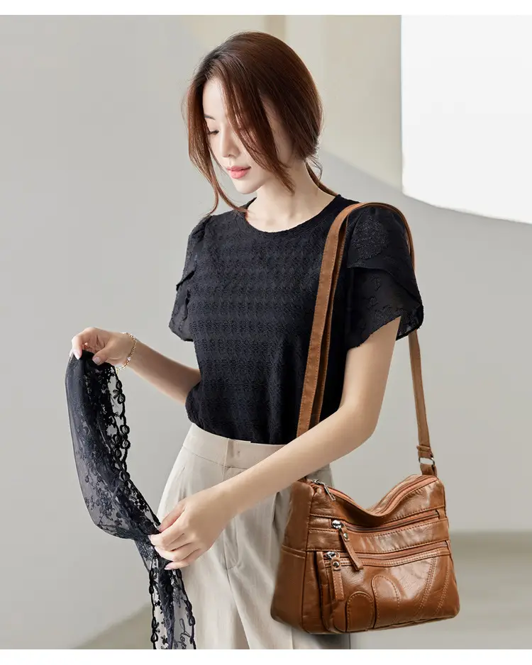 Black Retro Crossbody Bag for Women — feature 14