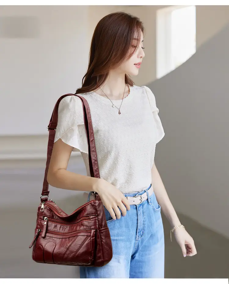 Black Retro Crossbody Bag for Women — feature 17