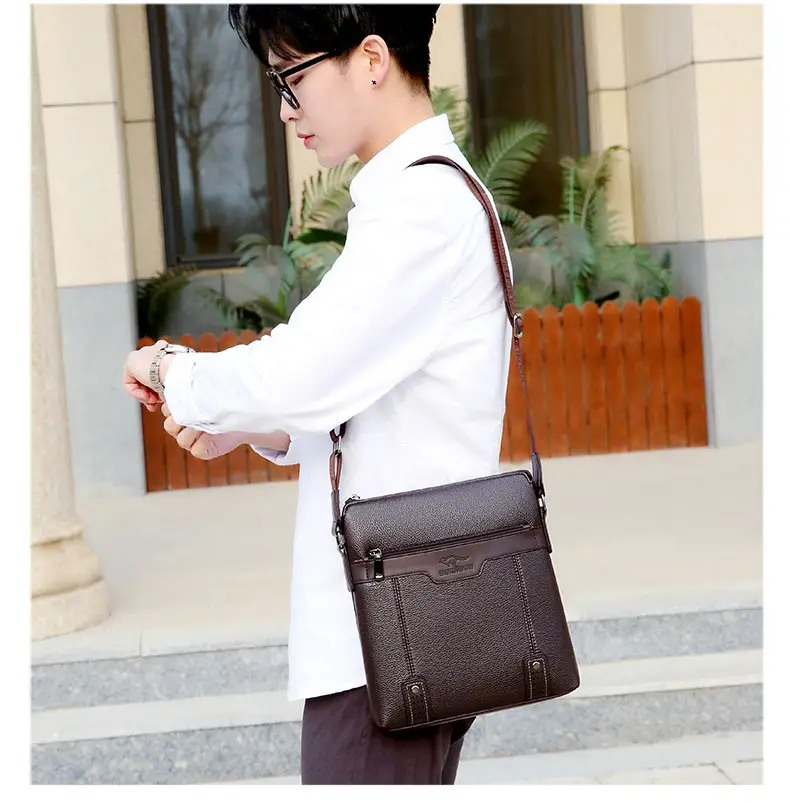 Men's Waterproof Leather Crossbody Bag Black — feature 15