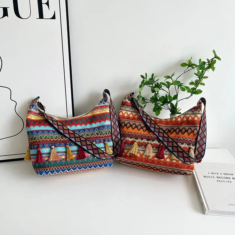 Trendy Tassel Bag for Women Summer 2025 - Image 5