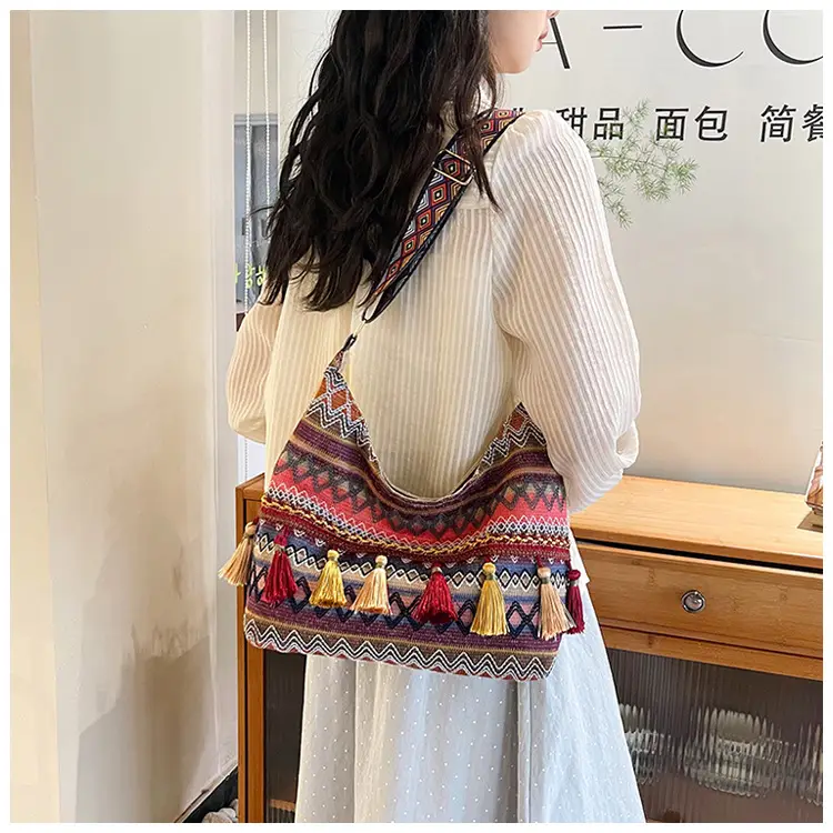 Trendy Tassel Bag for Women Summer 2025 — feature 11