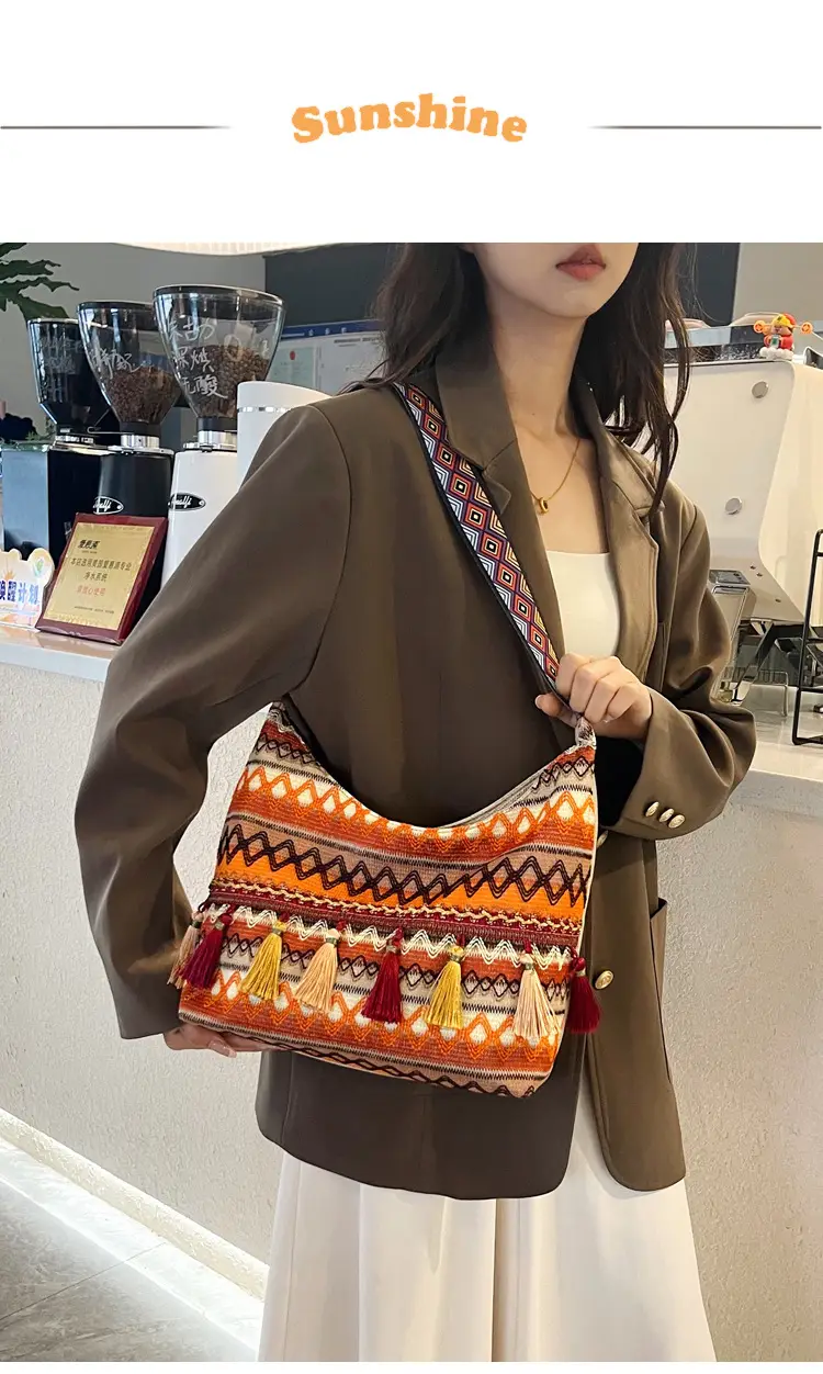 Trendy Tassel Bag for Women Summer 2025 — feature 2