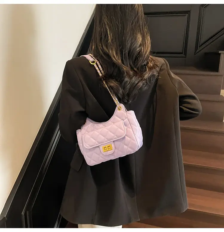 Women's Korean-style Quilted Shoulder Bag Beige — feature 20