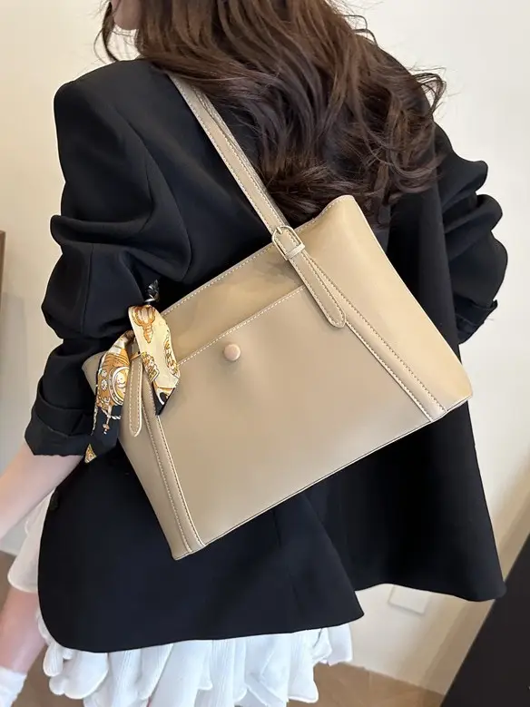 Brown Leather Crossbody Bag with Gold Chain for Women - Image 8