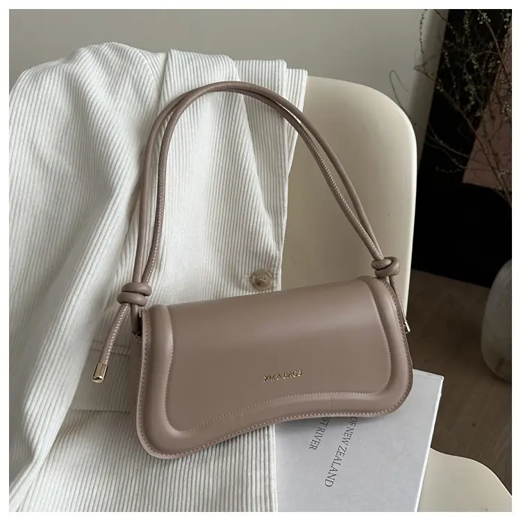 Vintage Letter Print Crossbody Bag Brown 2025 — feature 20