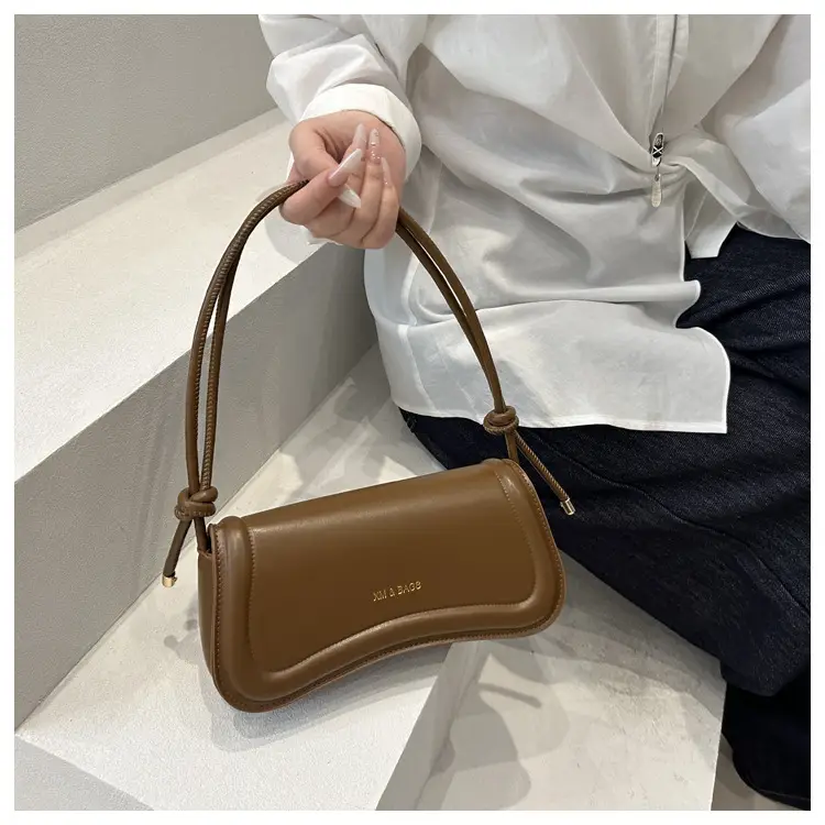 Vintage Letter Print Crossbody Bag Brown 2025 — feature 37