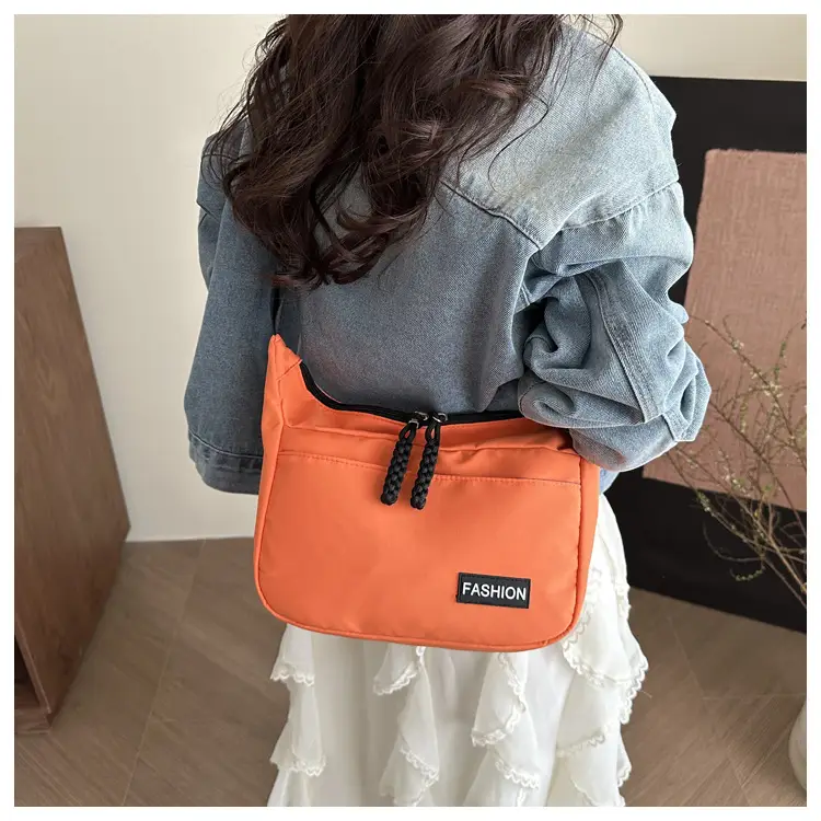 Women's White Crossbody Bag 2025 — feature 9