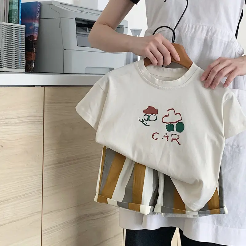Children's Cotton T-Shirt White Cartoon Car Design Medium — feature 7