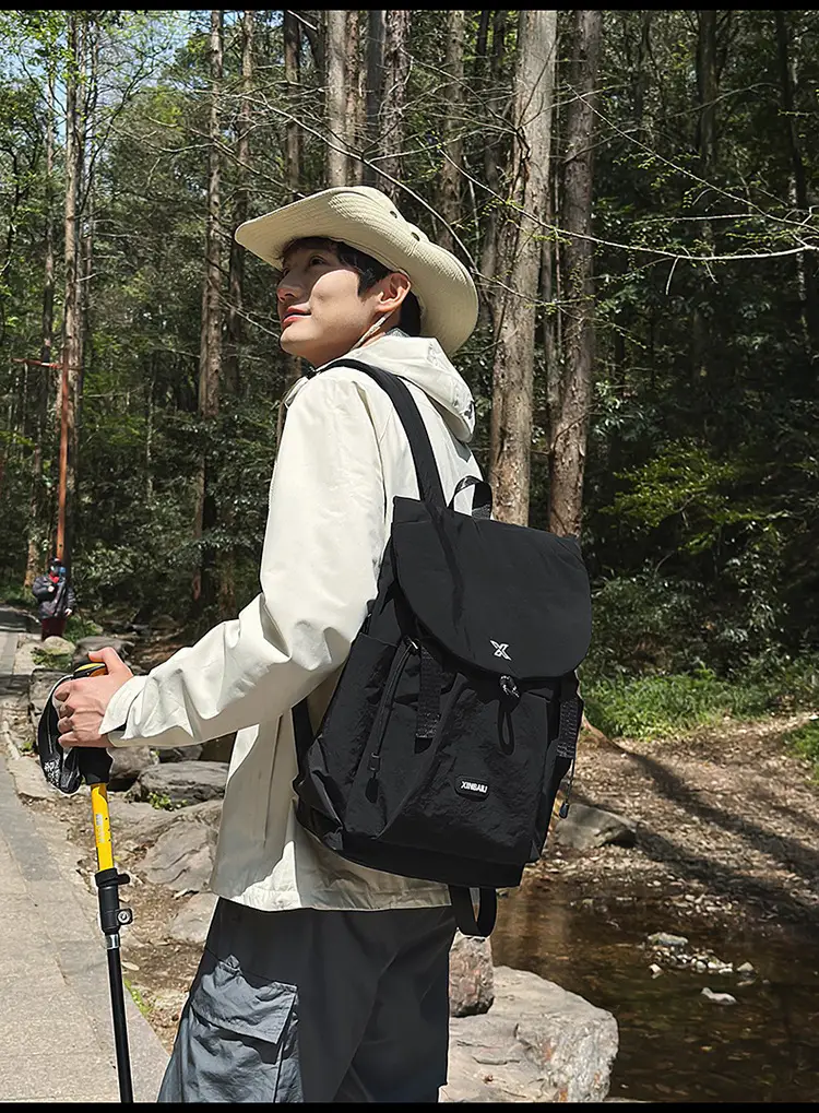 2025 Korean Style Lightweight Outdoor Backpack Large Capacity — feature 23