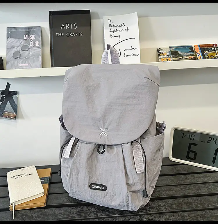 2025 Korean Style Lightweight Outdoor Backpack Large Capacity — feature 28