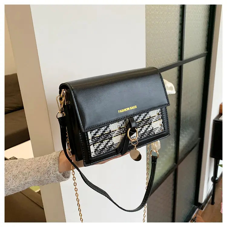 Women Plaid Bag Black Gold Chain 2024 Spring Summer — feature 18