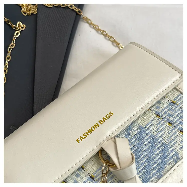 Women Plaid Bag Black Gold Chain 2024 Spring Summer — feature 8