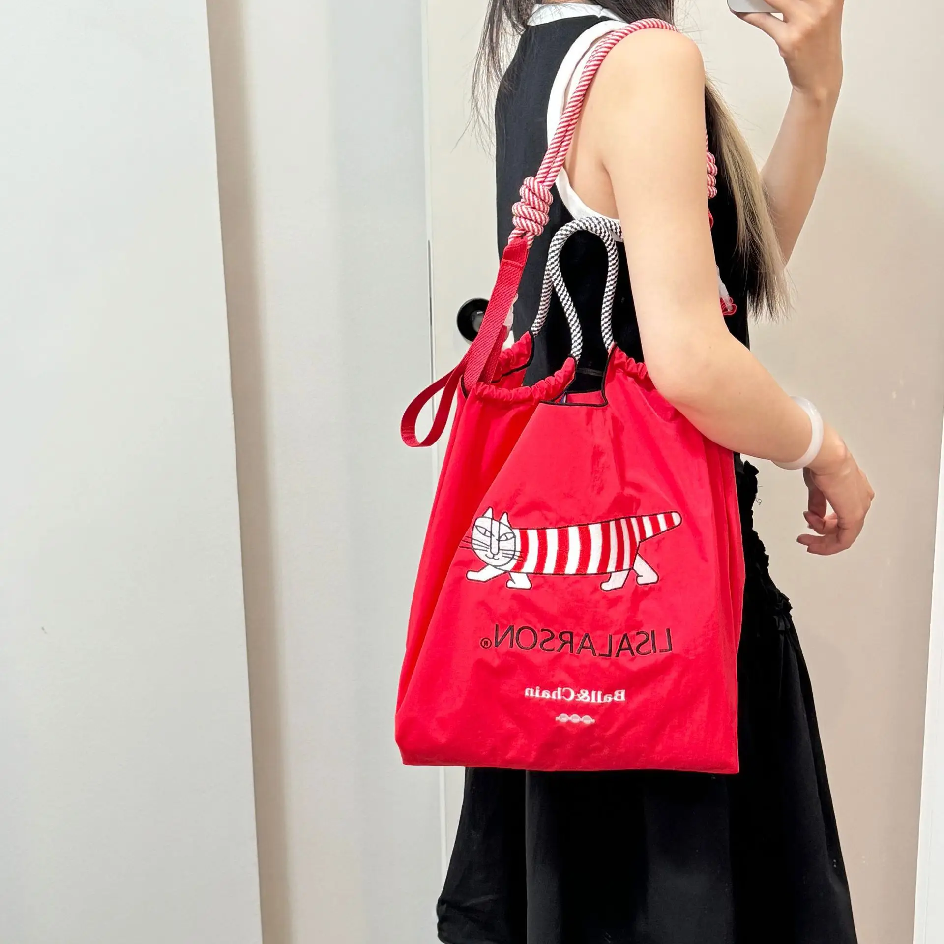 Lis Alarson Embroidered Nylon Shoulder Bag for Women - Image 2