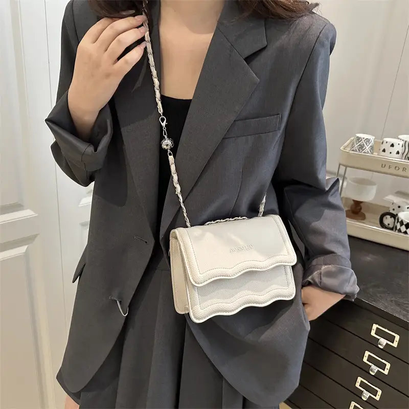 Women's Brown Leather Crossbody Bag 2025 New Style - Image 8