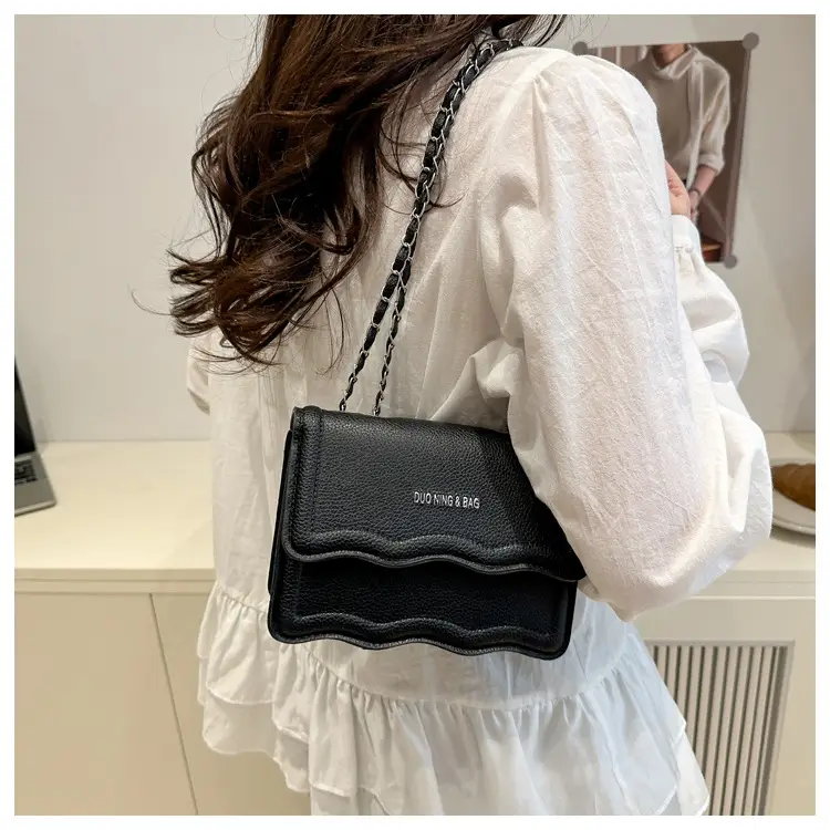 Women's Brown Leather Crossbody Bag 2025 New Style — feature 17