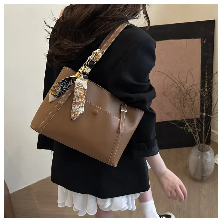 European Fashion Silk Scarf Bag Large Capacity Beige — feature 7