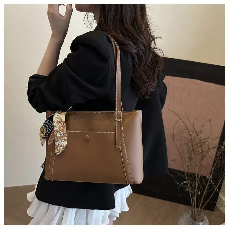 European Fashion Silk Scarf Bag Large Capacity Beige — feature 8