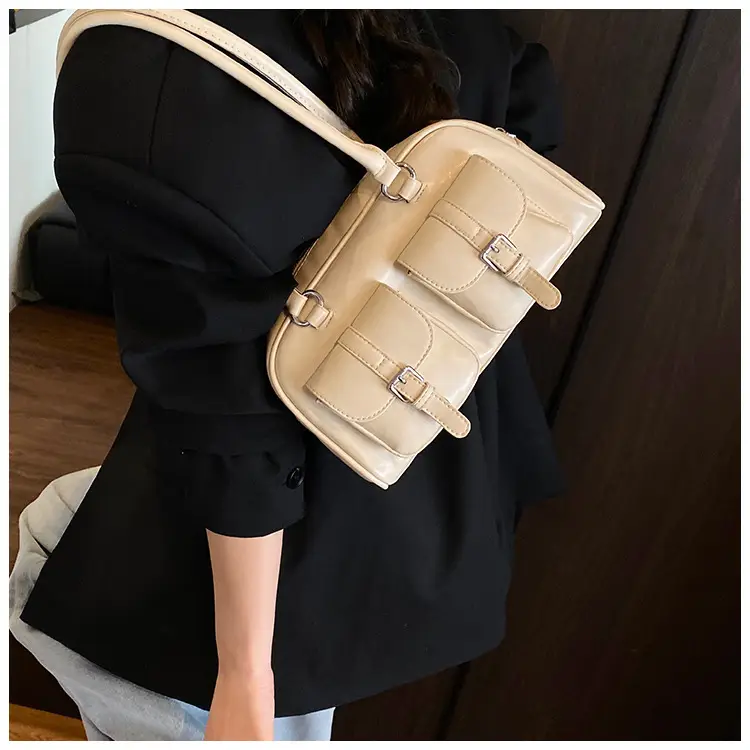 Retro Boston Style Shoulder Bag Cream 2026 — feature 31
