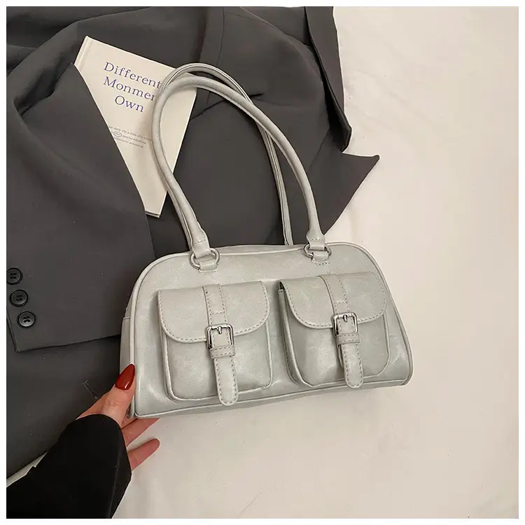 Retro Boston Style Shoulder Bag Cream 2026