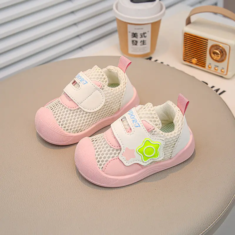 Spring and Summer New Style Cut Out Baby Boy Toddler Shoes Non-Slip Toddler Soft Sole Breathable Girls Mesh Shoes Sports Baby Shoes