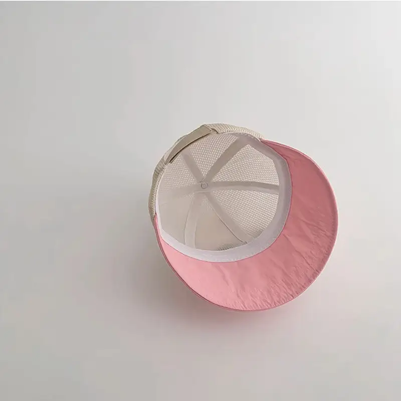 Pink Mesh Sun Hat with Sunglasses for Kids - Image 8