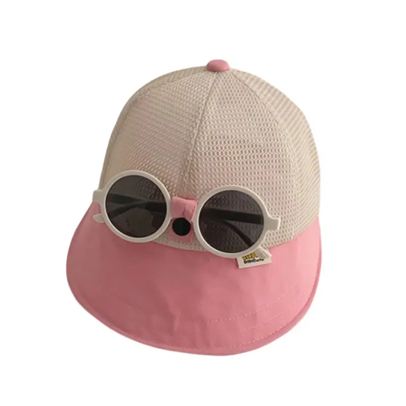 Pink Mesh Sun Hat with Sunglasses for Kids - Image 9