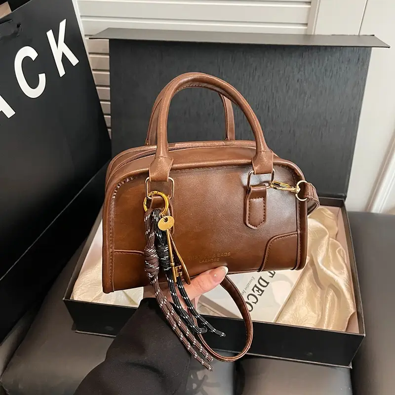 Retro Brown & Cream Shoulder Bag for Women 2025 - Image 12