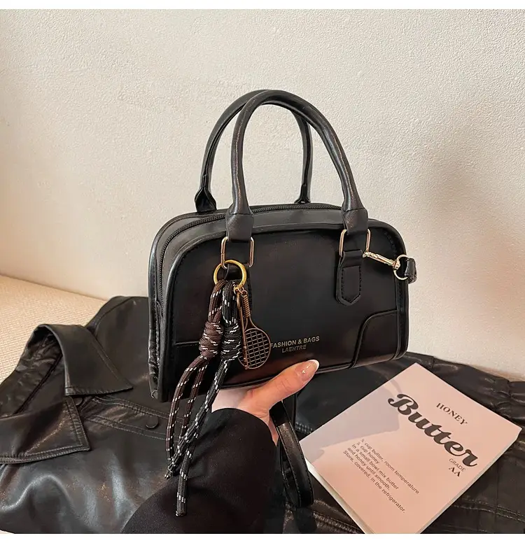 Retro Brown & Cream Shoulder Bag for Women 2025 — feature 21
