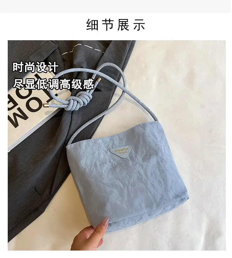 2026 Stylish Shoulder Bag for Women Solid Color Textured Artistic Trendy Casual Versatile — feature 5