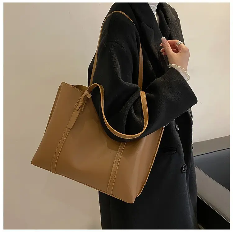 Black Leather Tote Bag for Women 2024 Winter Style — feature 18