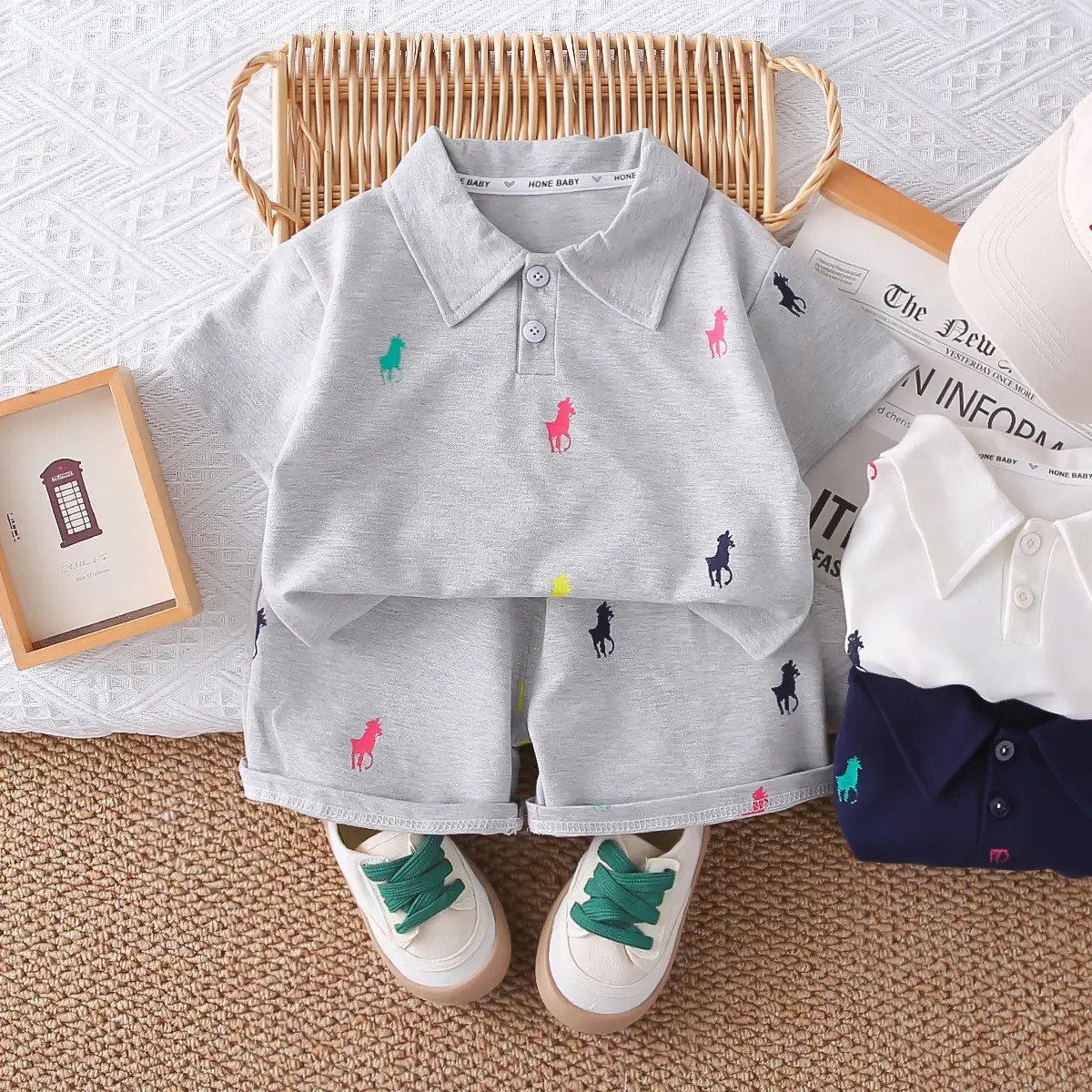 Boys' White Printed Short Sleeve T-Shirt Shorts Set 2025 — feature 6