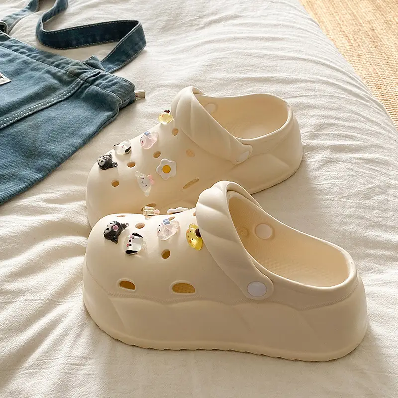 Eva Crocs 2025 Women's Breathable Crocs with Bear Design