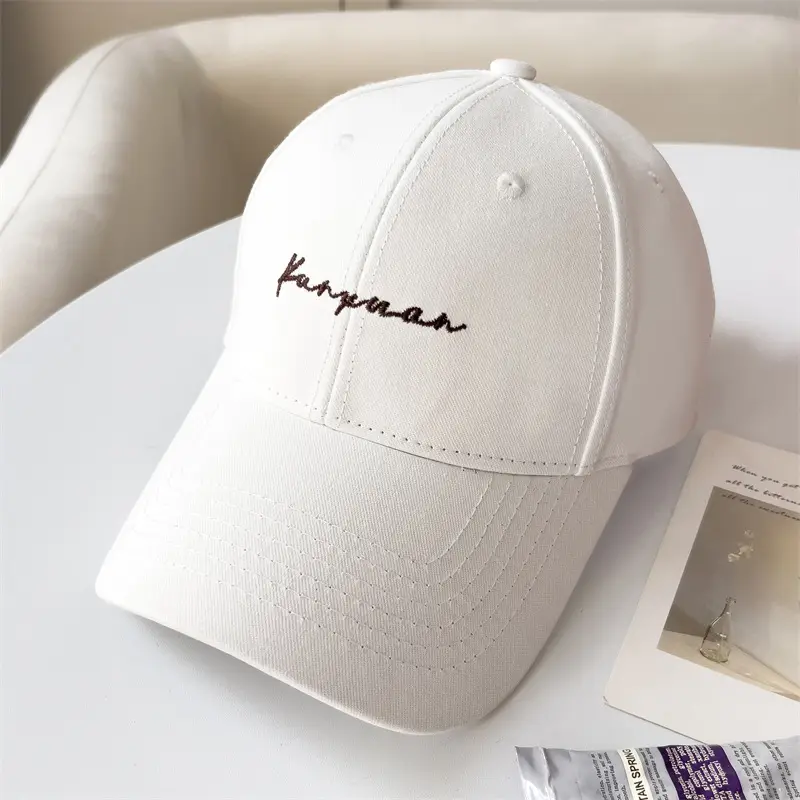 Korean Baseball Cap Brown White Red Wide Bristle