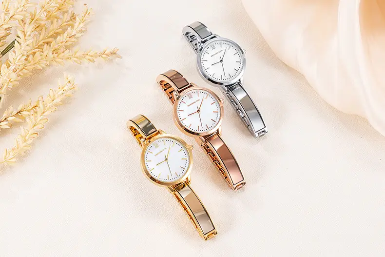 Women's Steel Bracelet Watch with White Dial — feature 12