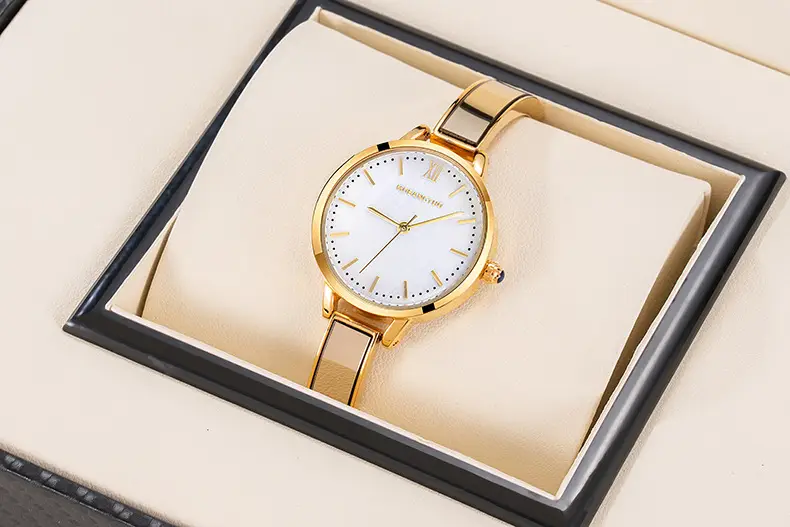 Women's Steel Bracelet Watch with White Dial — feature 15