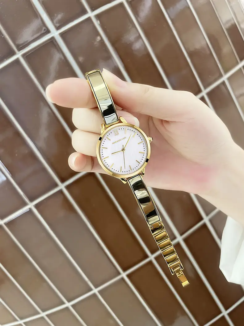 Women's Steel Bracelet Watch with White Dial — feature 19
