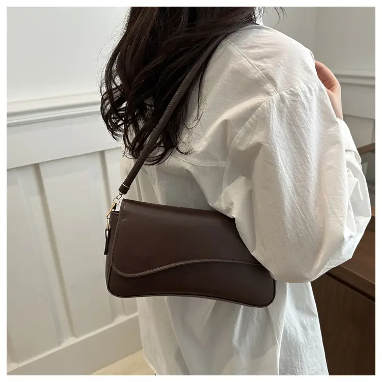 Black Retro Underarm Bag for Women — feature 15