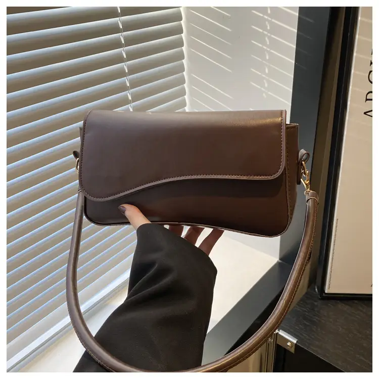 Black Retro Underarm Bag for Women — feature 23