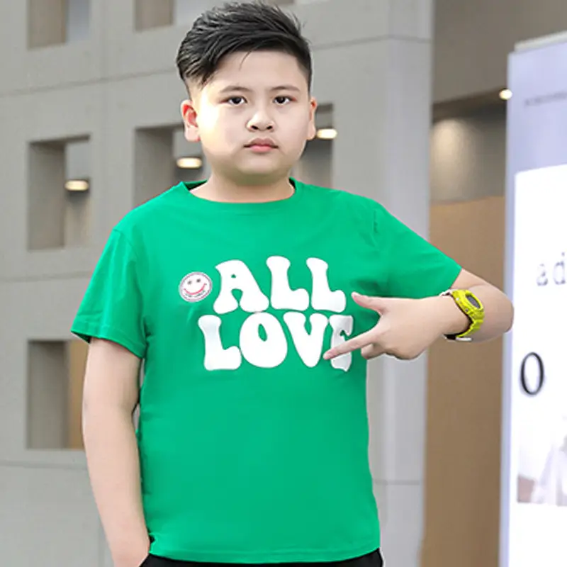 Plus-Size Gradient T-Shirt for Chubby Boys Large - Image 10