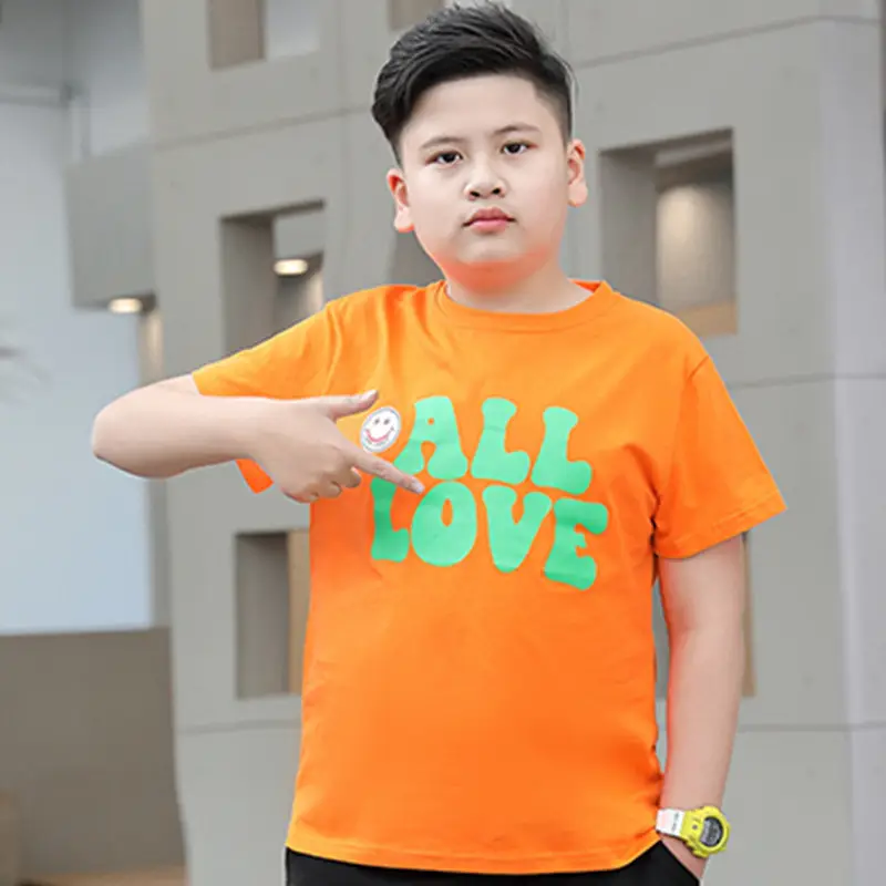 Plus-Size Gradient T-Shirt for Chubby Boys Large - Image 11