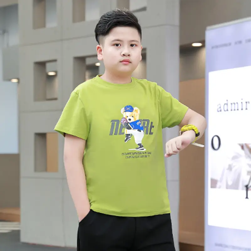 Plus-Size Gradient T-Shirt for Chubby Boys Large - Image 17