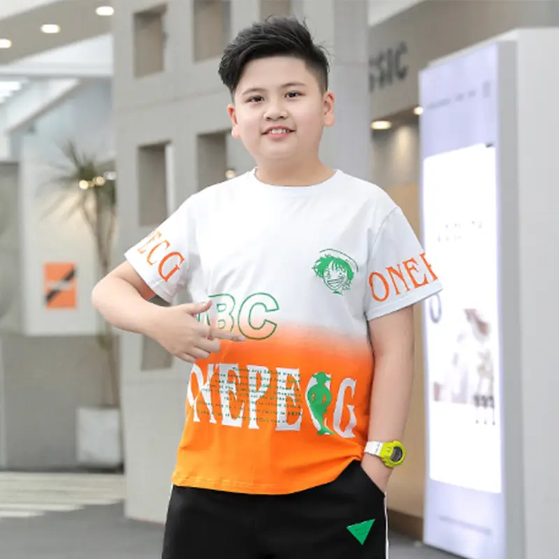 Plus-Size Gradient T-Shirt for Chubby Boys Large - Image 8