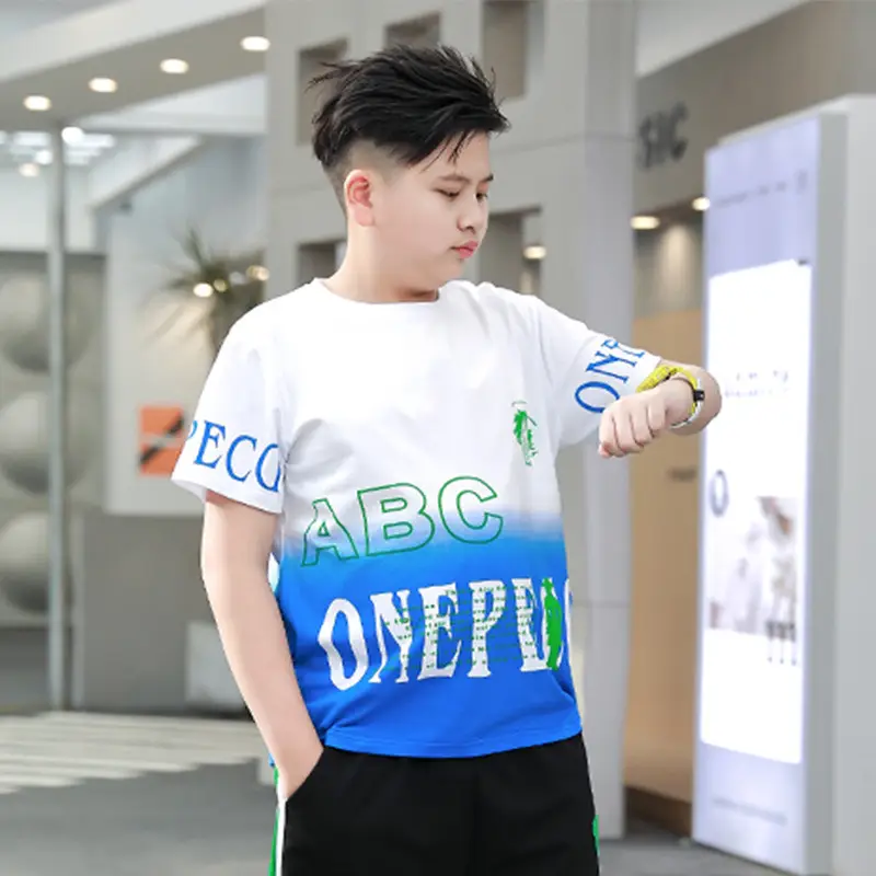 Plus-Size Gradient T-Shirt for Chubby Boys Large - Image 9