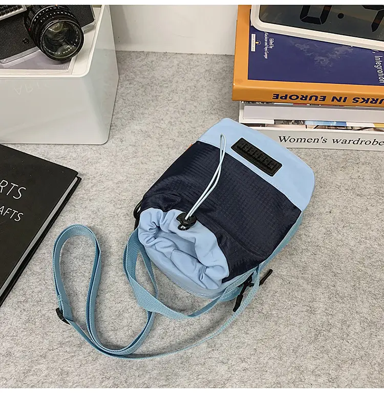 Black Drawstring Water Bottle Bag for Men Women — feature 32