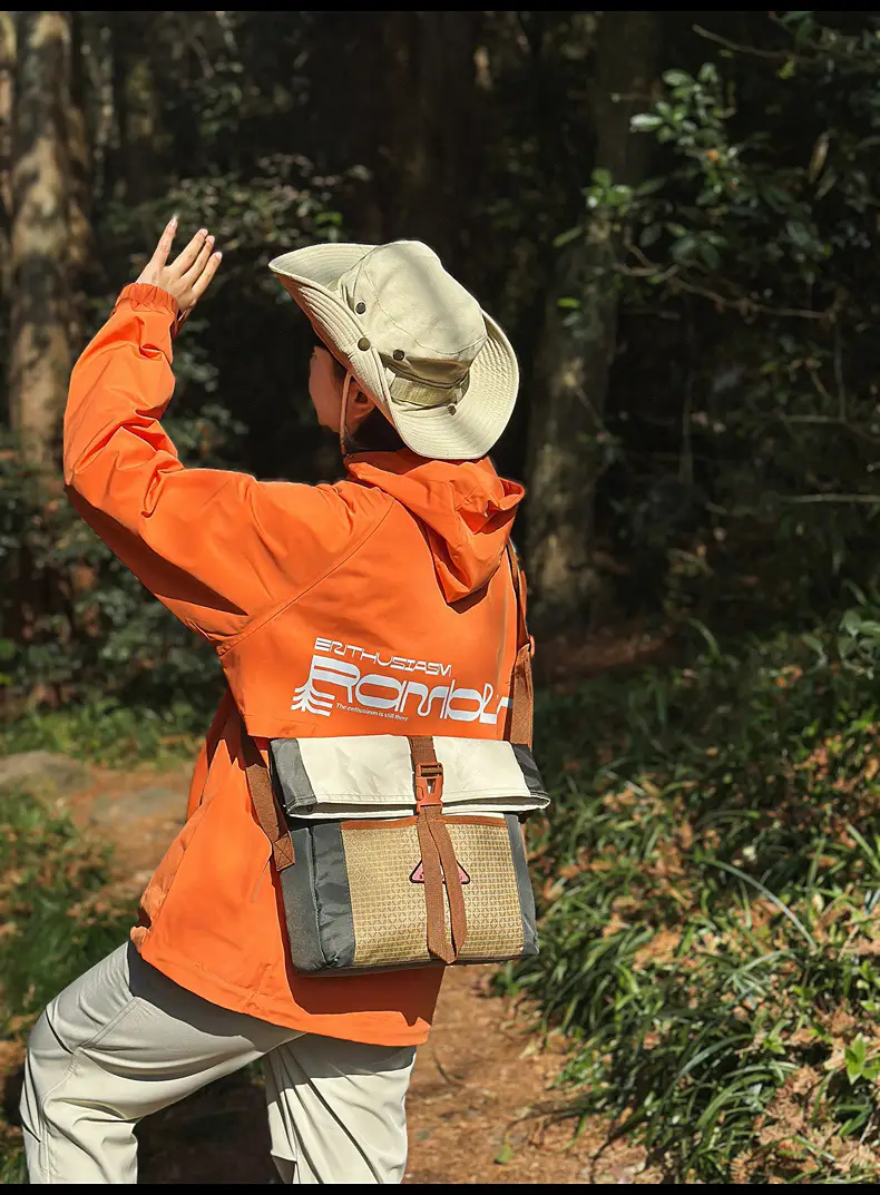 Cross-border Hiking Backpack 2025 Large Capacity Mesh Design — feature 18