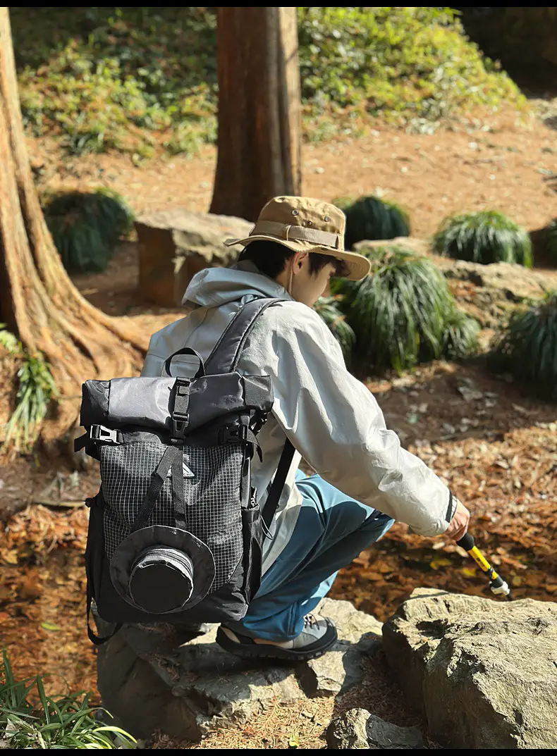 Cross-border Hiking Backpack 2025 Large Capacity Mesh Design — feature 32
