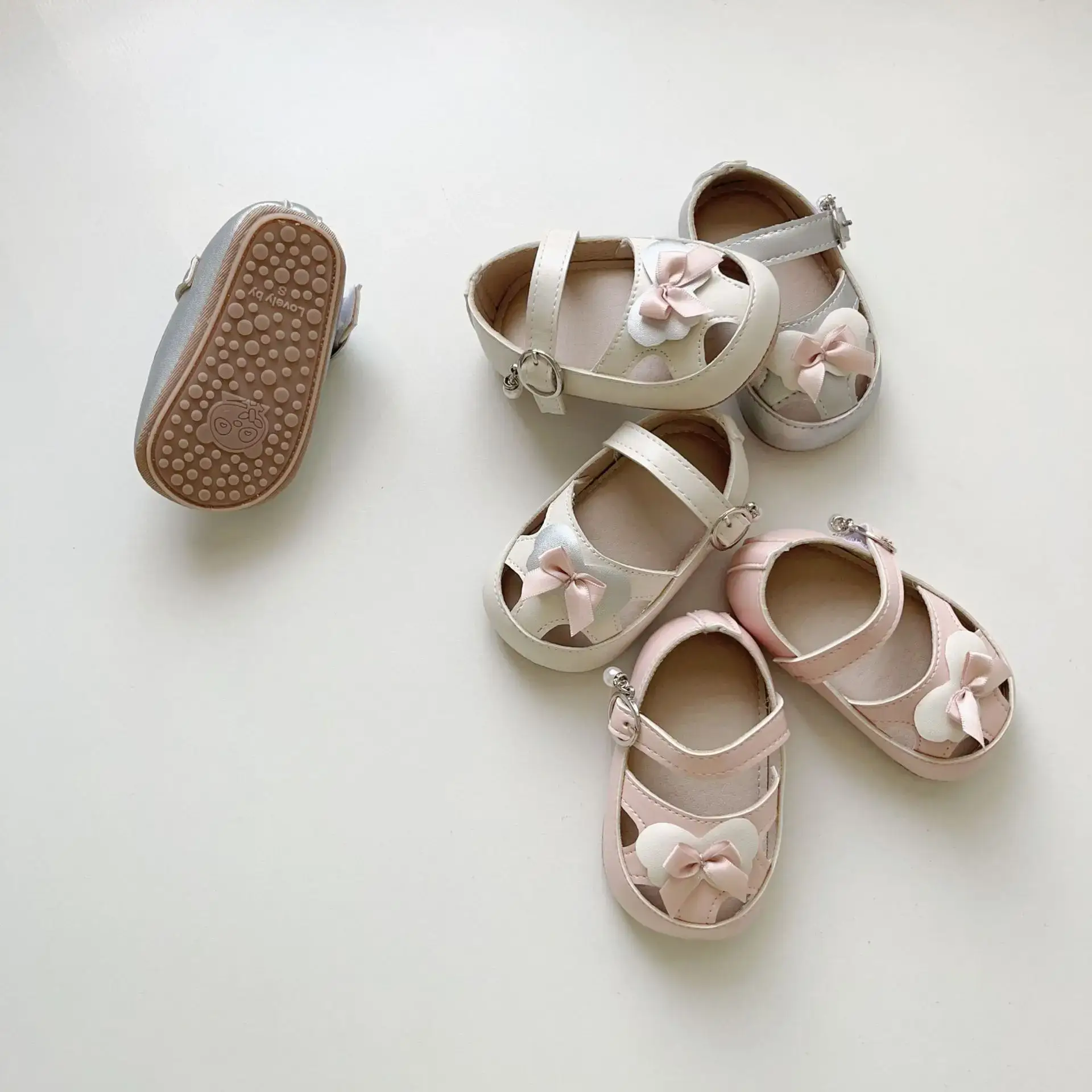 Baby Princess Shoes Silver Bow Sole 6-18M — feature 12