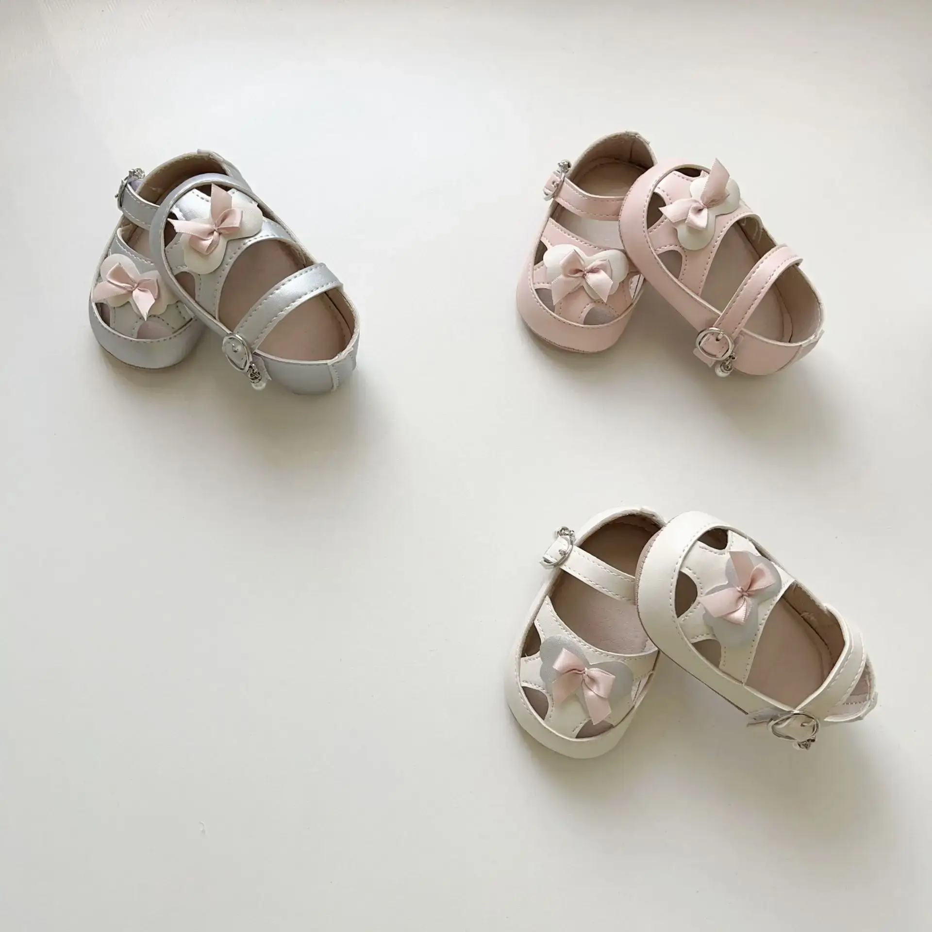 Baby Princess Shoes Silver Bow Sole 6-18M — feature 18