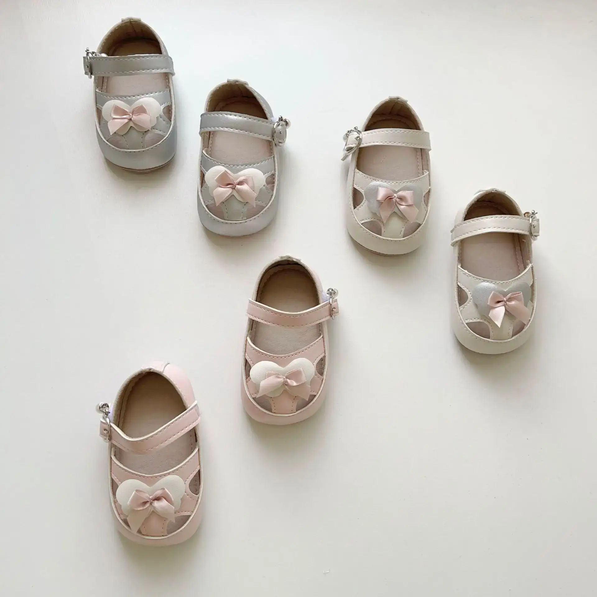 Baby Princess Shoes Silver Bow Sole 6-18M — feature 2